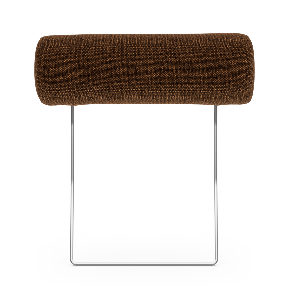 Brun cylinderformet, stofbetrukket skammel/stol med krom slædefod, frilagt på hvid baggrund.
