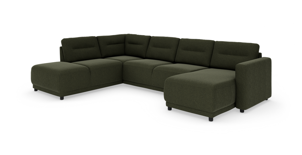 Mørkegrøn L‑formet modulsofa med chaiselong i begge ender, fritstående mod hvid baggrund.