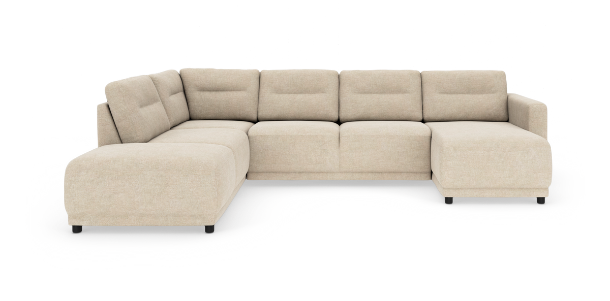 Beige L-formet modulsofa med chaiselong til højre, frilagt på hvid baggrund.
