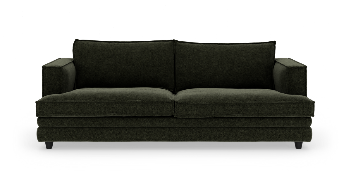 Mørkegrøn moderne sofa med to sædehynder og lige armlæn, frilagt på hvid baggrund.