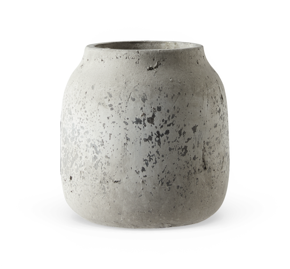 Rå, grå betonvase med rund form og smal åbning.