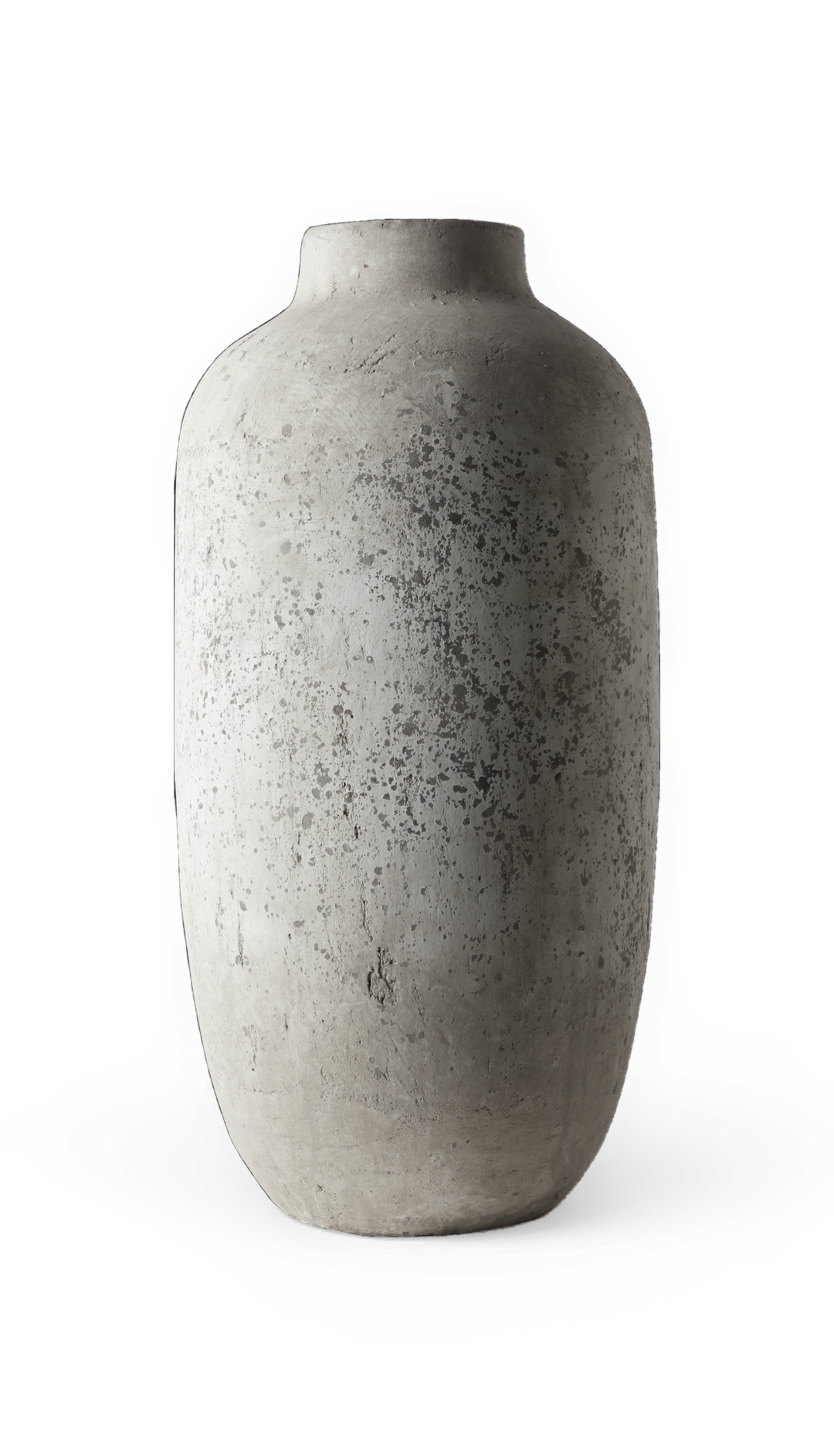 Stor cylindrisk vase i grå beton med patineret overflade.