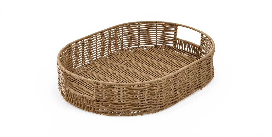 Oval flettet rattanbakke/kurv med lav kant og integrerede håndtag, frilagt på hvid baggrund.