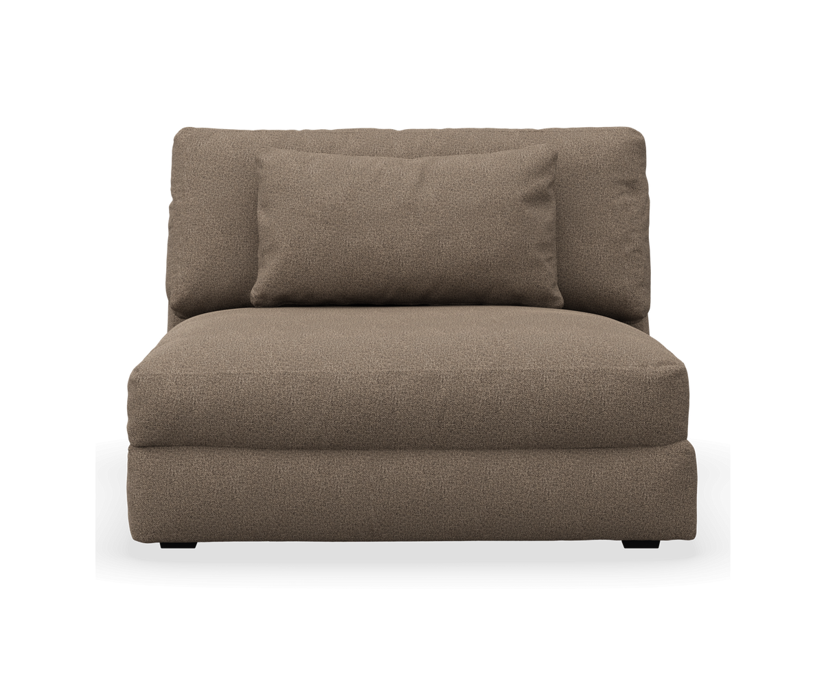 Brun/beige modulær loungestol uden armlæn med ryg- og pyntepude, frilagt på hvid baggrund.