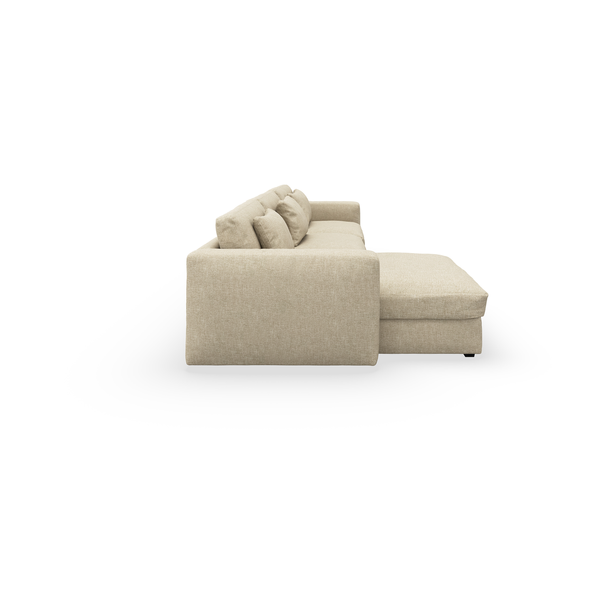 Beige modulsofa med højre chaiselong, sidevinkel, frilagt på hvid baggrund.