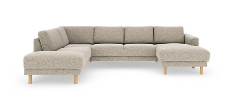 Beige hjørnesofa med to chaiselonger og lyse træben, frilagt på hvid baggrund.