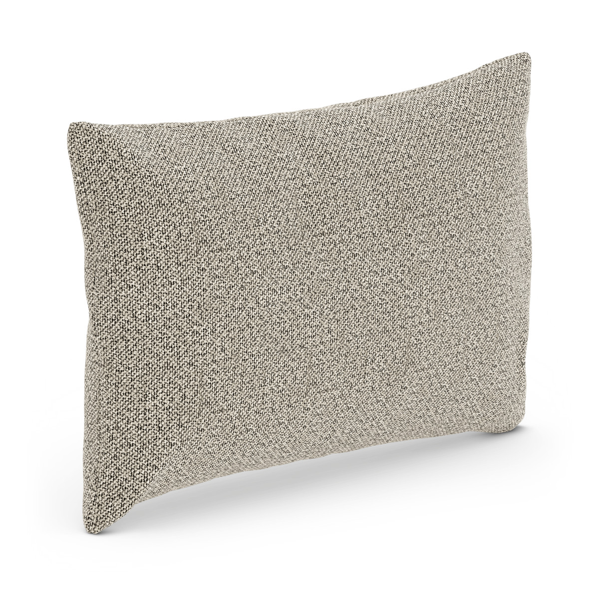 Beige pyntepude i struktureret stof, rektangulær, fritlagt på hvid baggrund.