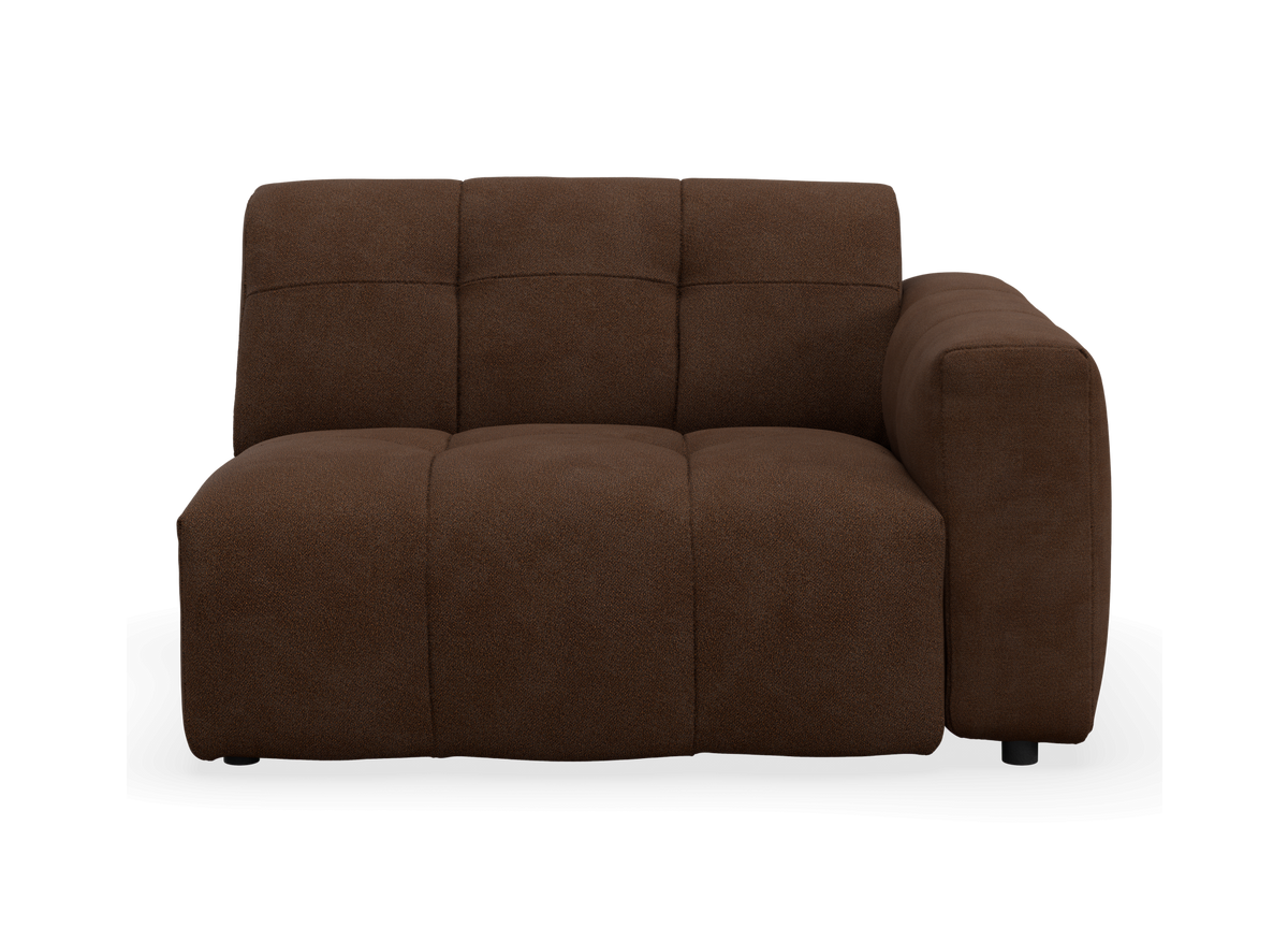 Brun modulsofa med højre armlæn set forfra på neutral baggrund.