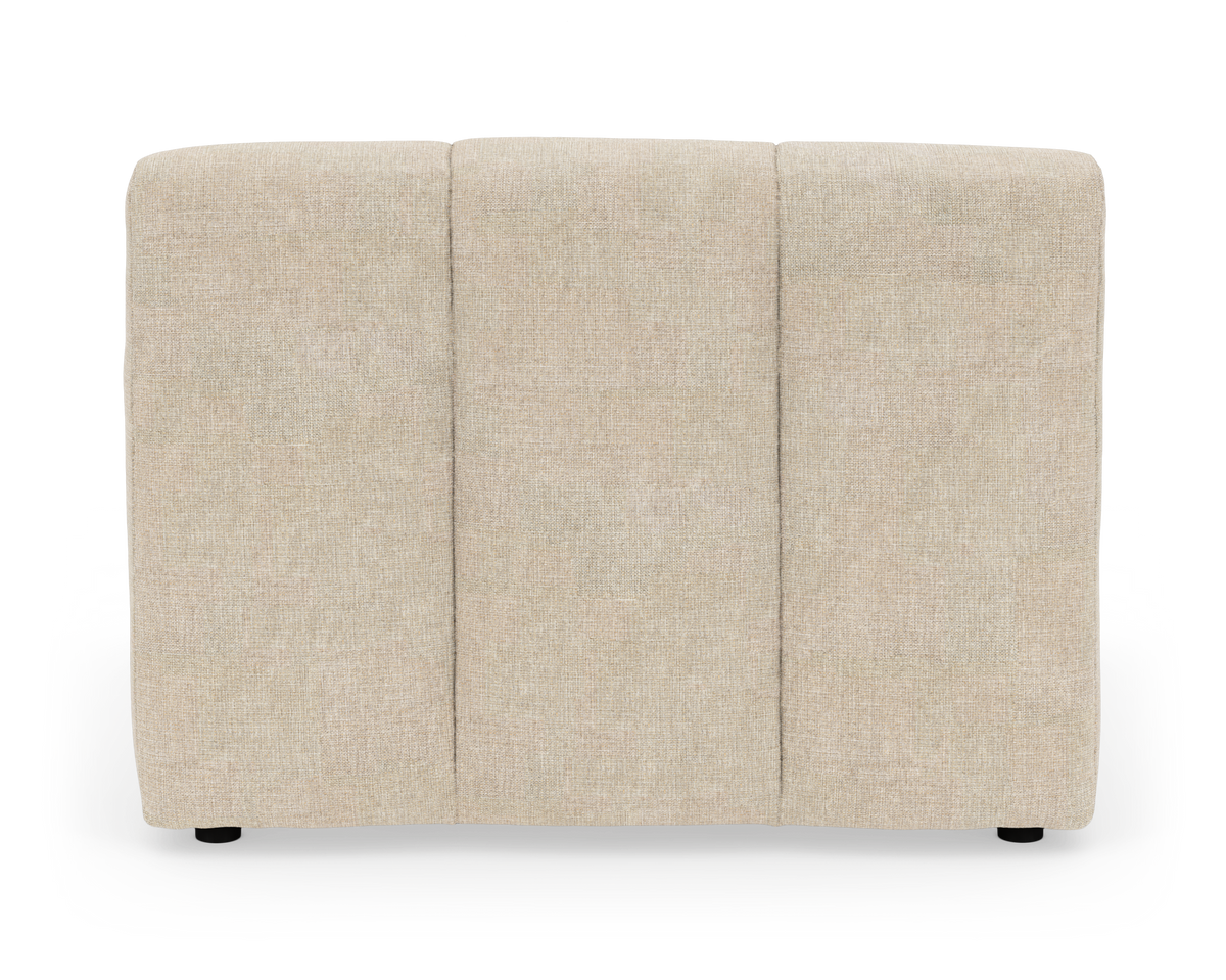 Beige polstret sofamodul set lige forfra på hvid baggrund.
