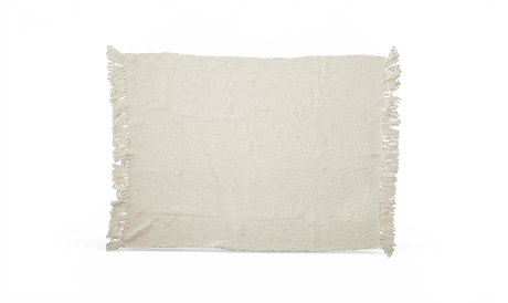 Beige plaid med frynser langs kanterne på sort baggrund.
