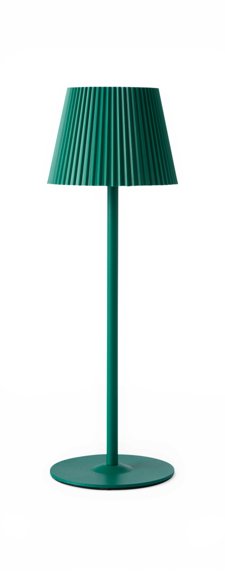 Grøn bordlampe med plisseret lampeskærm på sort baggrund.