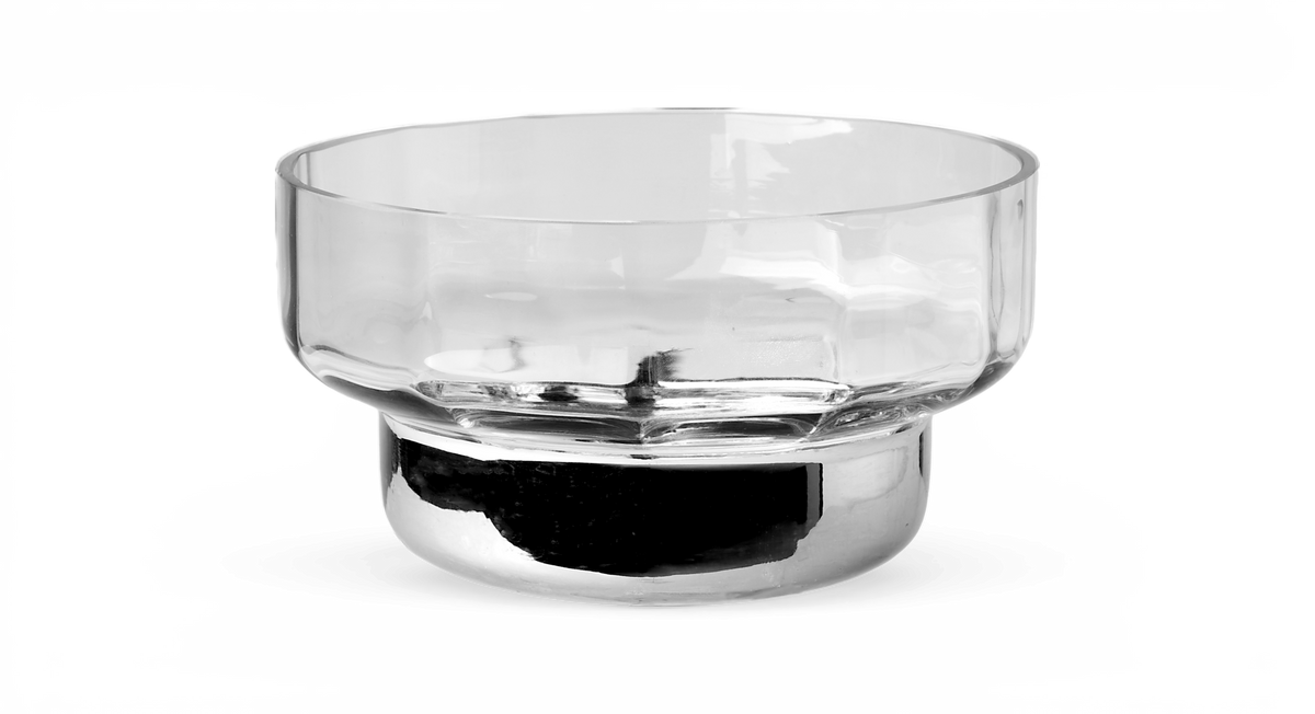 Gennemsigtig glasskål med bred åbning og cylindrisk fod, fritlagt på sort baggrund.