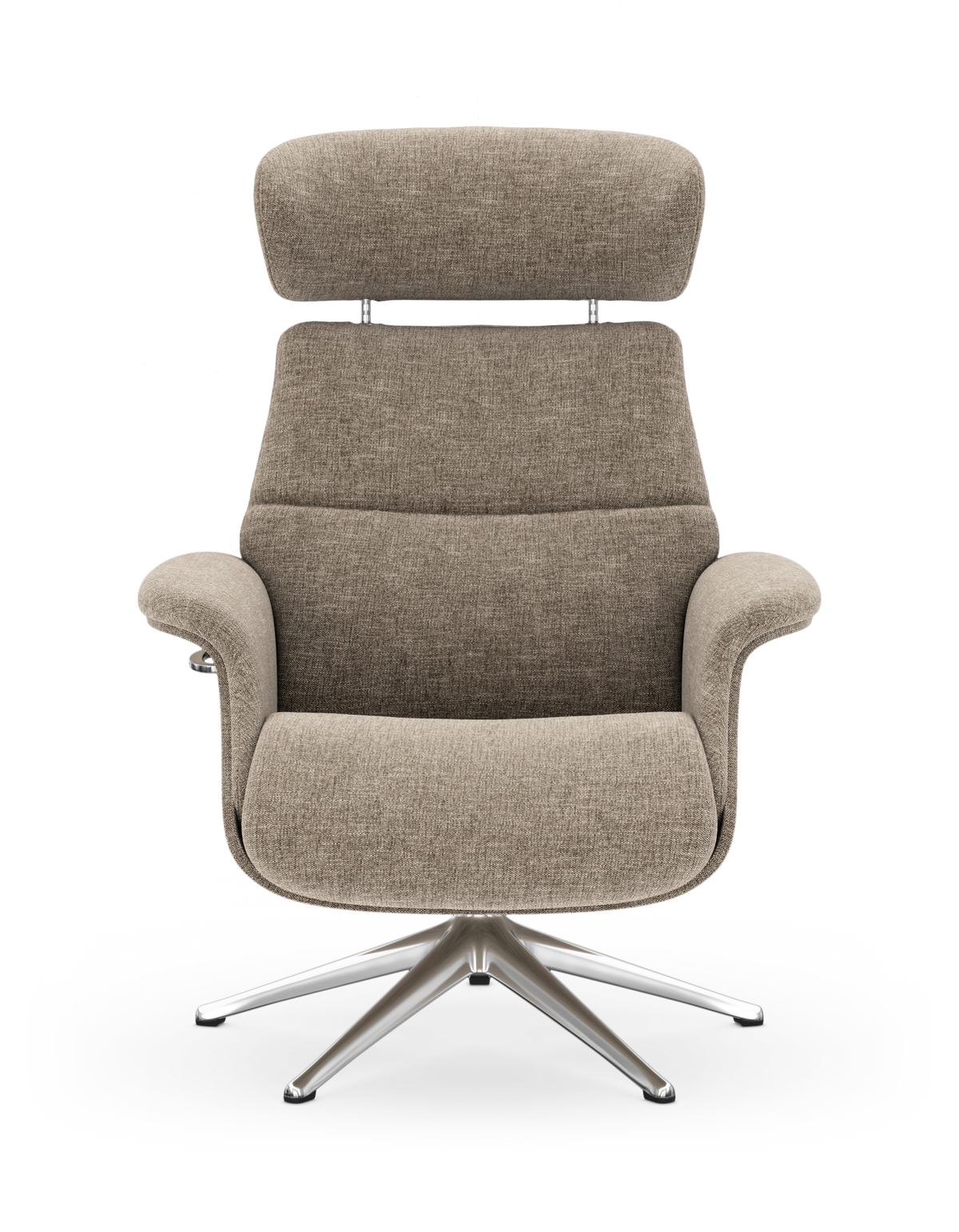 Beige lænestol med høj nakkestøtte og drejelig metal-stjernefod, frilagt på hvid baggrund.