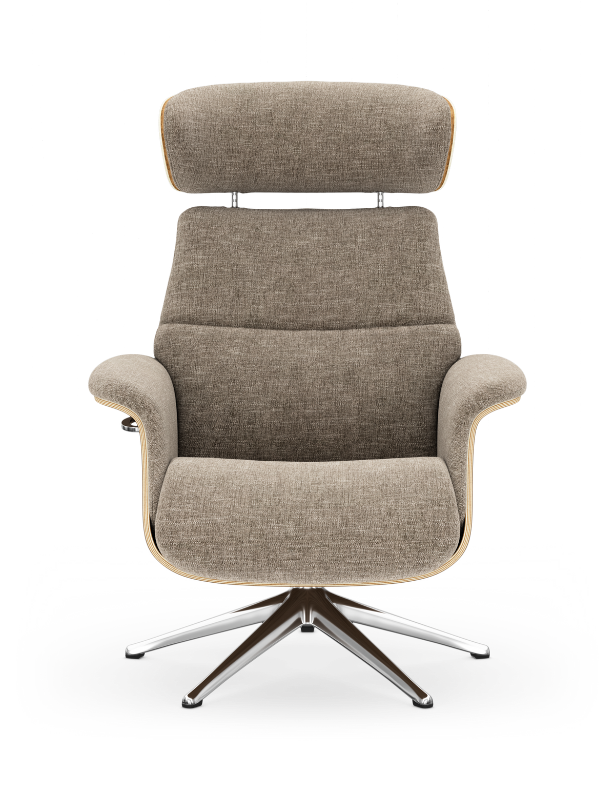 Beige moderne lænestol med justerbar nakkestøtte og poleret krydsfod, frilagt på hvid baggrund.