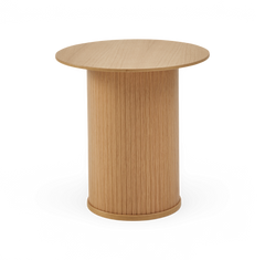 Rundt sidebord i lys eg med cylinderformet sokkel.