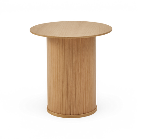 Rundt sidebord i lys eg med cylinderformet sokkel.