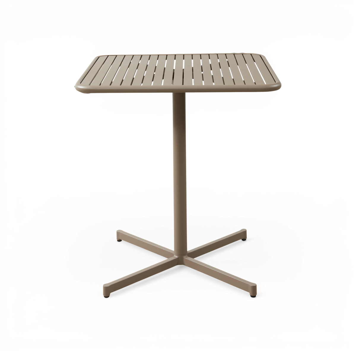Beige kvadratisk metalbord med lamel-bordplade og krydsfod.