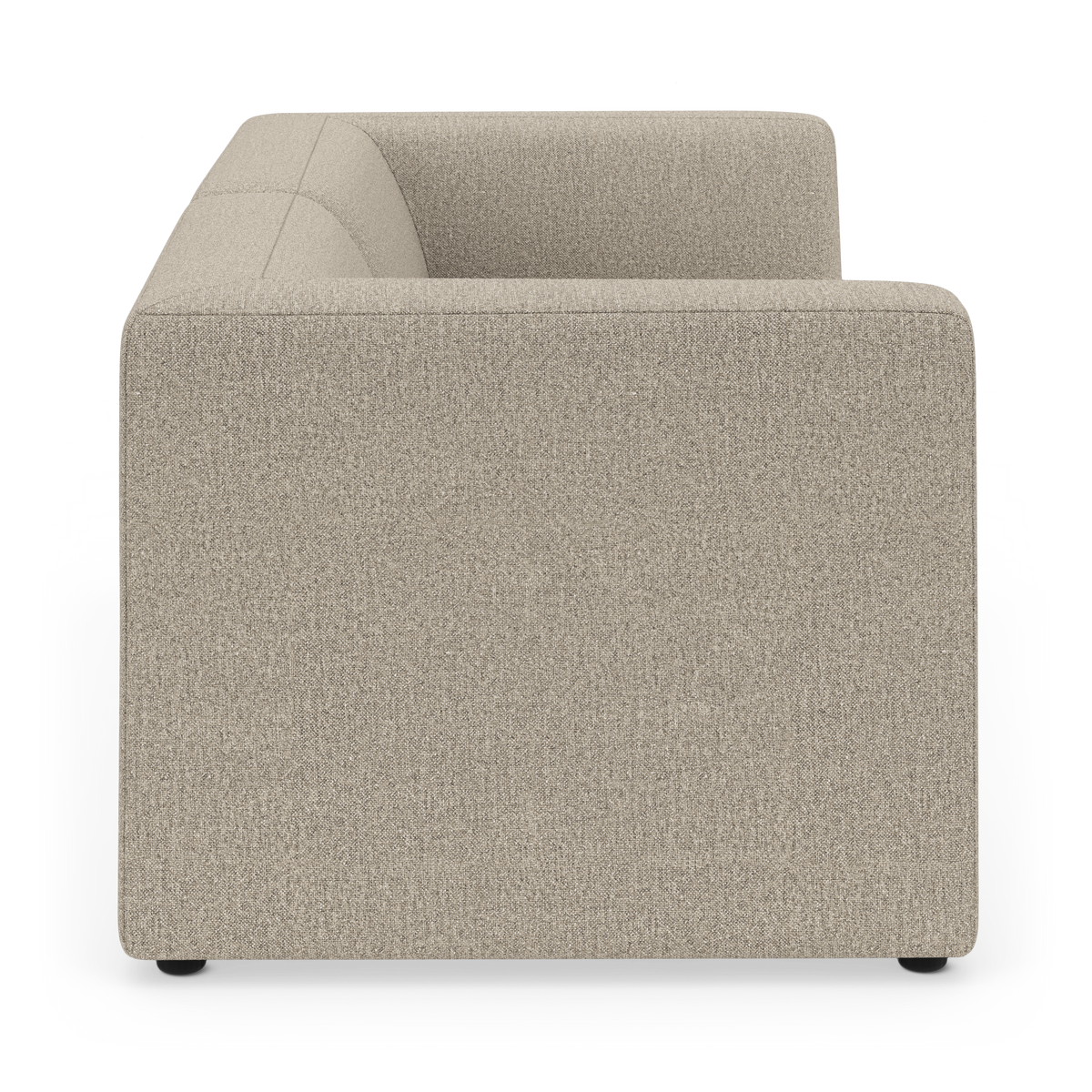 Beige modulsofa set fra siden med blød tekstil og stram, moderne form på hvid baggrund.