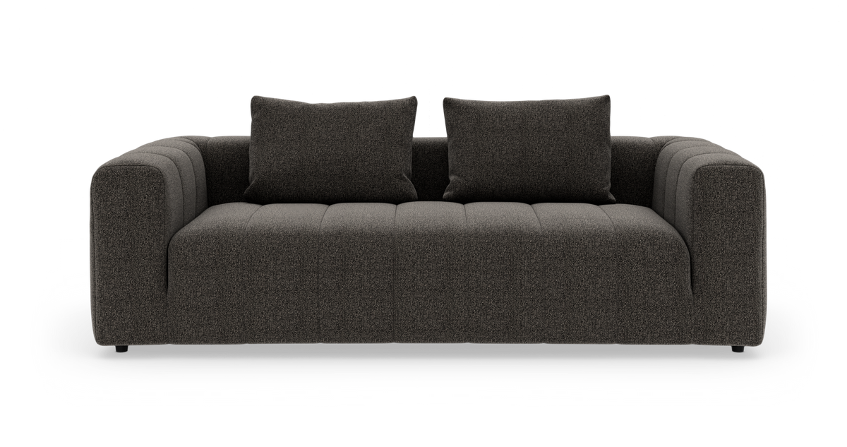 Mørkegrå, moderne 3-personers sofa med to rygpuder, afrundede armlæn og dyb polstring.