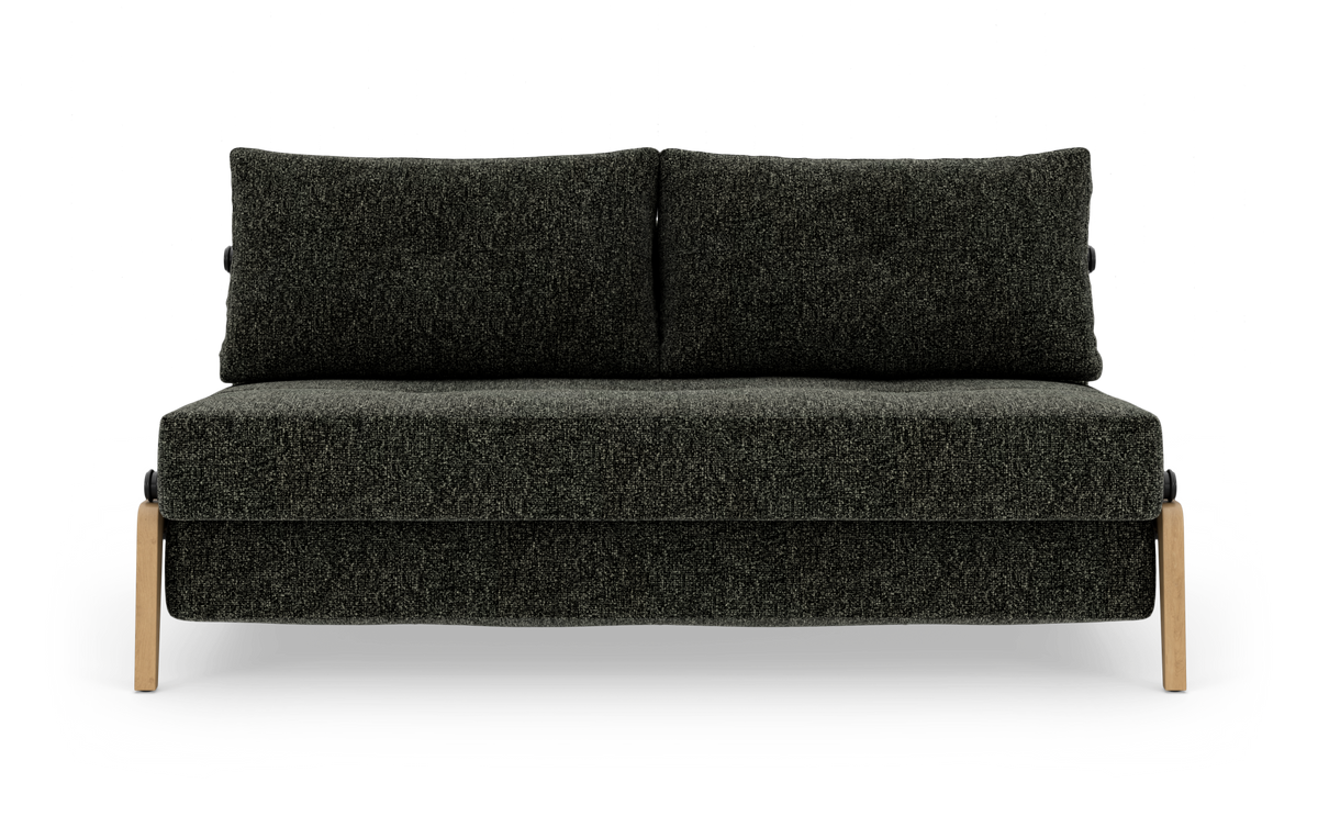 Mørkegrå 2-personers sofa med træben, set forfra mod hvid baggrund.