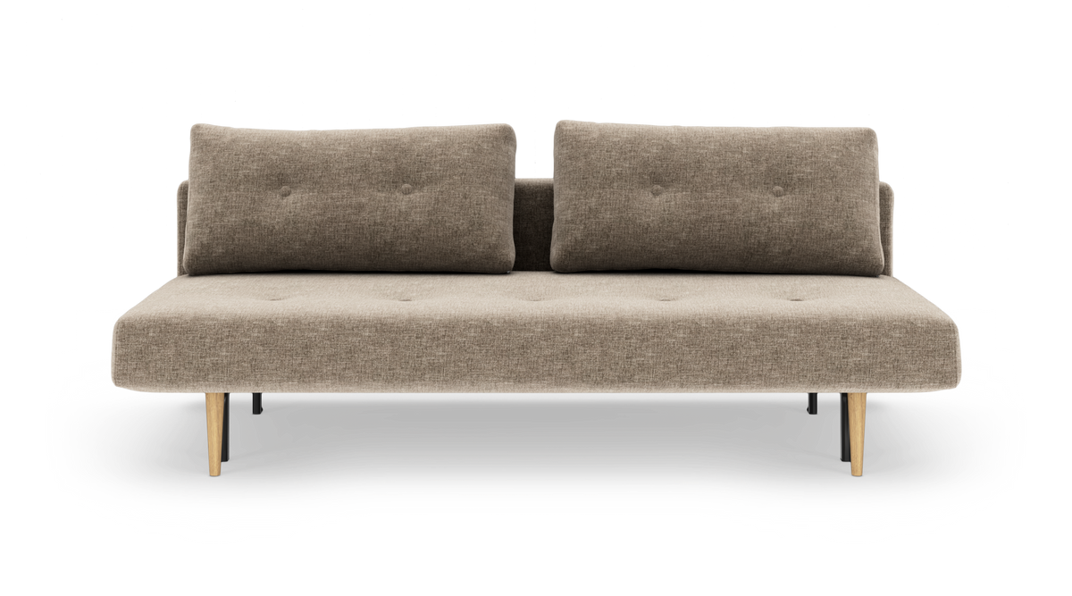 Brunbeige 2-personers sofa med to ryghynder og koniske træben på hvid baggrund.