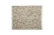 Beige plaid med tone‑i‑tone abstrakt mønster og frynser i kanterne på hvid baggrund.
