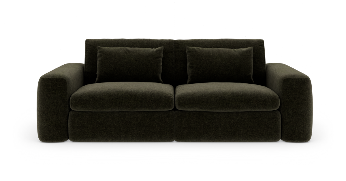 Mørkegrøn 2-personers sofa med to ryghynder, fritstående på hvid baggrund.
