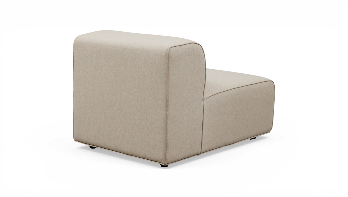 Beige modulsofa-del med høj ryg, polstret i stof og frilagt på hvid baggrund.