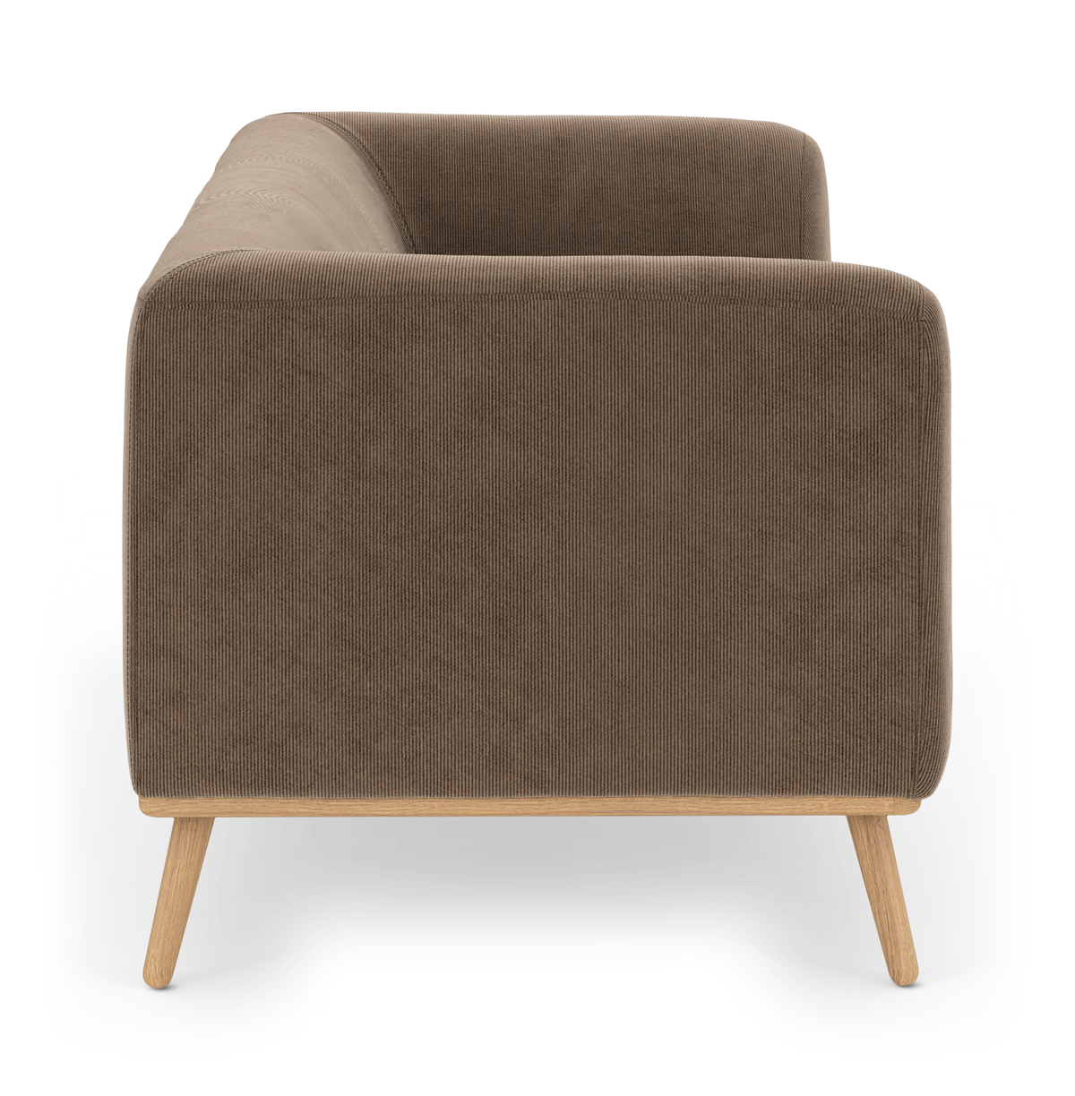 Sidevisning af en brun corduroy-sofa med træben, frilagt på hvid baggrund.