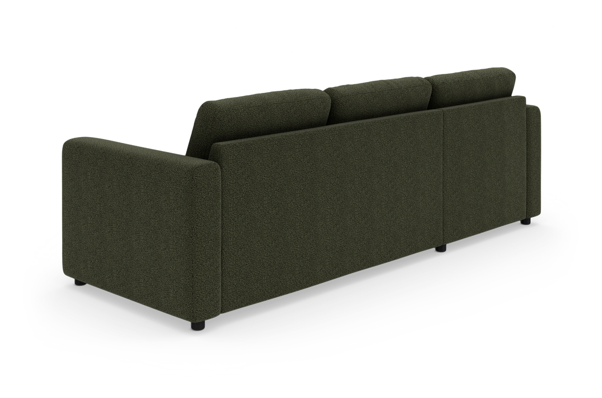 Mørkegrøn 3-personers sofa set skråt bagfra på hvid baggrund.