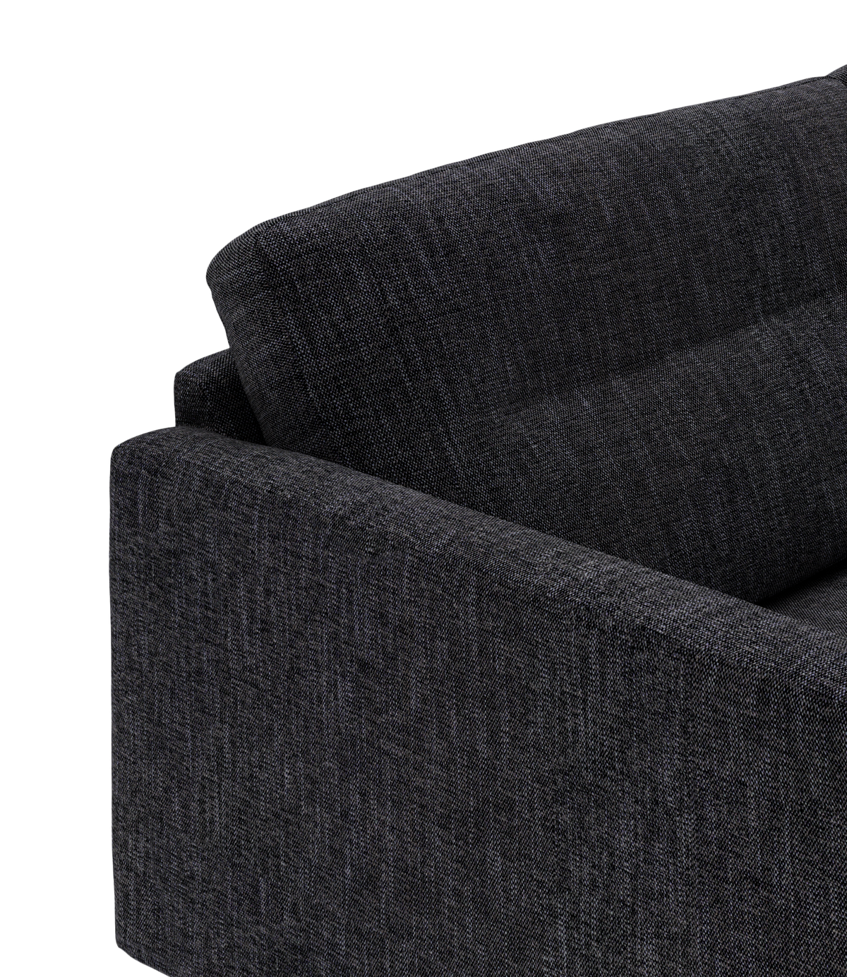 Detaljebillede af en mørkegrå stofsofa med lige armlæn og rygpude.