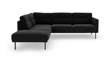 Mørkegrå L-formet modulsofa med slanke metalben, frilagt på hvid baggrund.
