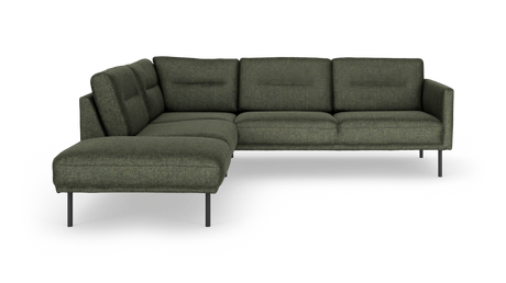 Grøn L-formet modulsofa med chaiselong til venstre på slanke metalben.