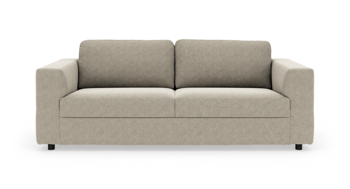 Beige 3-personers sofa med brede armlæn, frontvisning på hvid baggrund.