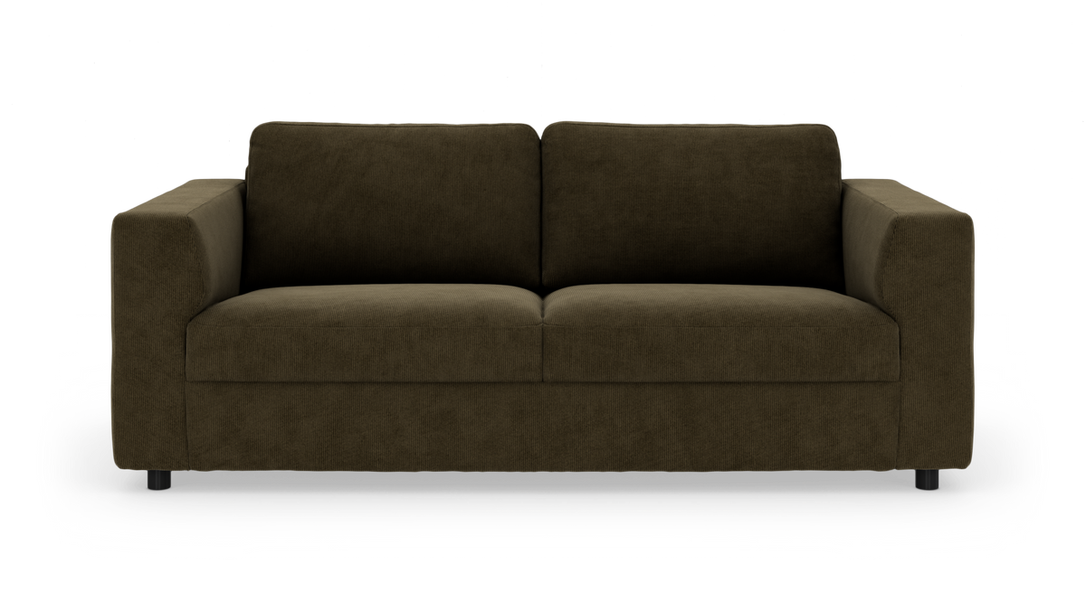 Mørk olivengrøn 2-personers sofa i cordfløjl med lige armlæn, frilagt på hvid baggrund.