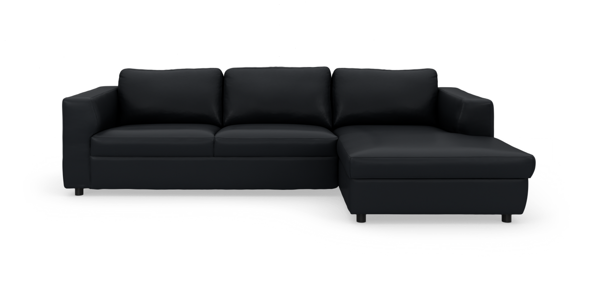 Sort hjørnesofa med chaiselong på højre side, frilagt på hvid baggrund.