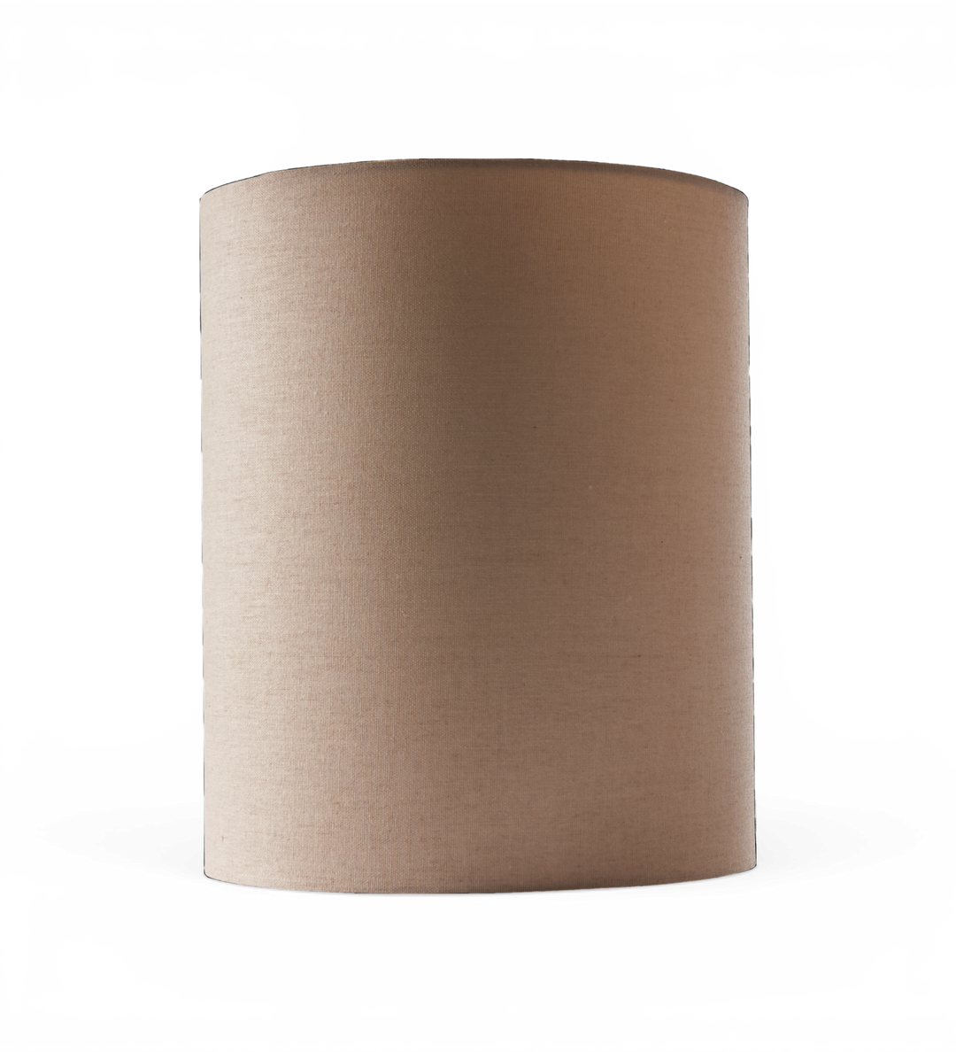 Beige cylindrisk lampeskærm i stof, frilagt.