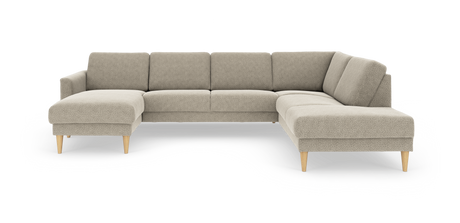 L-formet modulsofa i beige stof med træben, frilagt på hvid baggrund.