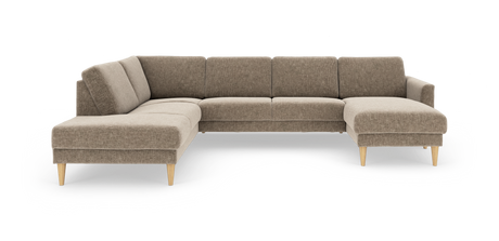 Beige L-formet hjørnesofa med chaiselong til højre og lyse træben, polstret i tekstureret stof på hvid baggrund.