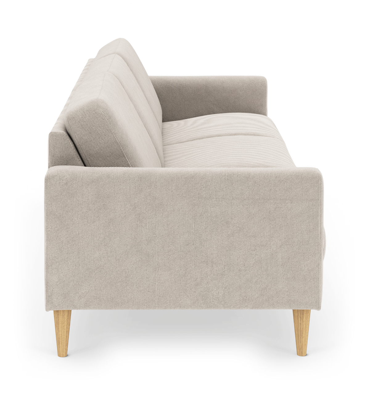 Sidevinkel af beige sofa med riflet betræk og koniske træben.