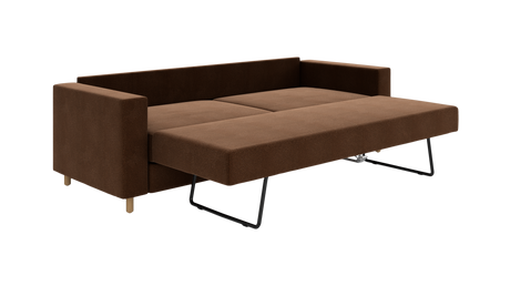 Brun sovesofa i moderne, enkel design med metalben, vist i udslået position.
