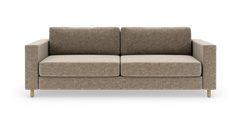 Beige/brun 2-personers sofa med firkantede armlæn og træben, set forfra på hvid baggrund.