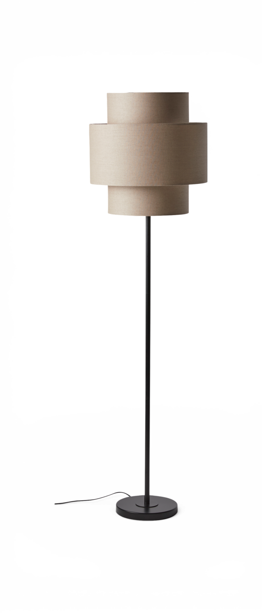 Gulvlampe med beige, tredelt lampeskærm og sort metalfod.