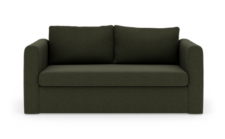 Mørkegrøn 2-personers sofa med afrundede armlæn på hvid baggrund.