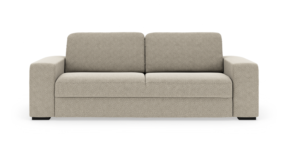 Beige 3-personers sofa med lige armlæn, set forfra på hvid baggrund.