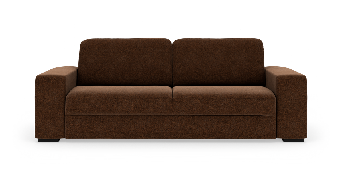 Brun 2-personers sofa med brede armlæn, frilagt på hvid baggrund.