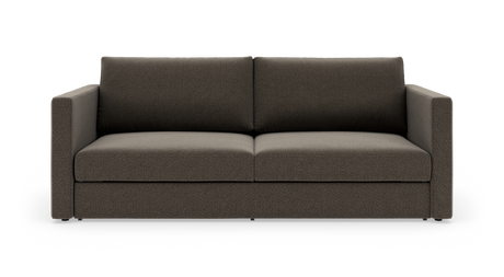 Mørkebrun 2-personers sofa med lige armlæn, to sædehynder og to ryghynder, set forfra på hvid baggrund.