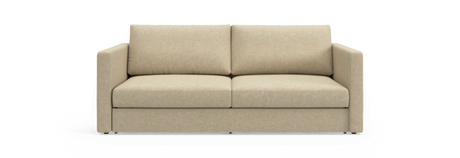 Beige tosæders sofa med lige armlæn set forfra, frilagt mod sort baggrund.