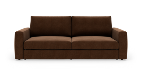 Brun 3-personers sofa med lige armlæn, frilagt på hvid baggrund, set forfra.