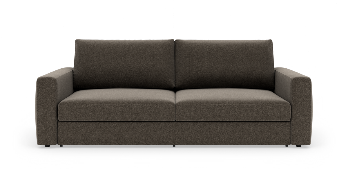 Mørkegrå stofsofa med tre pladser set forfra på hvid baggrund.
